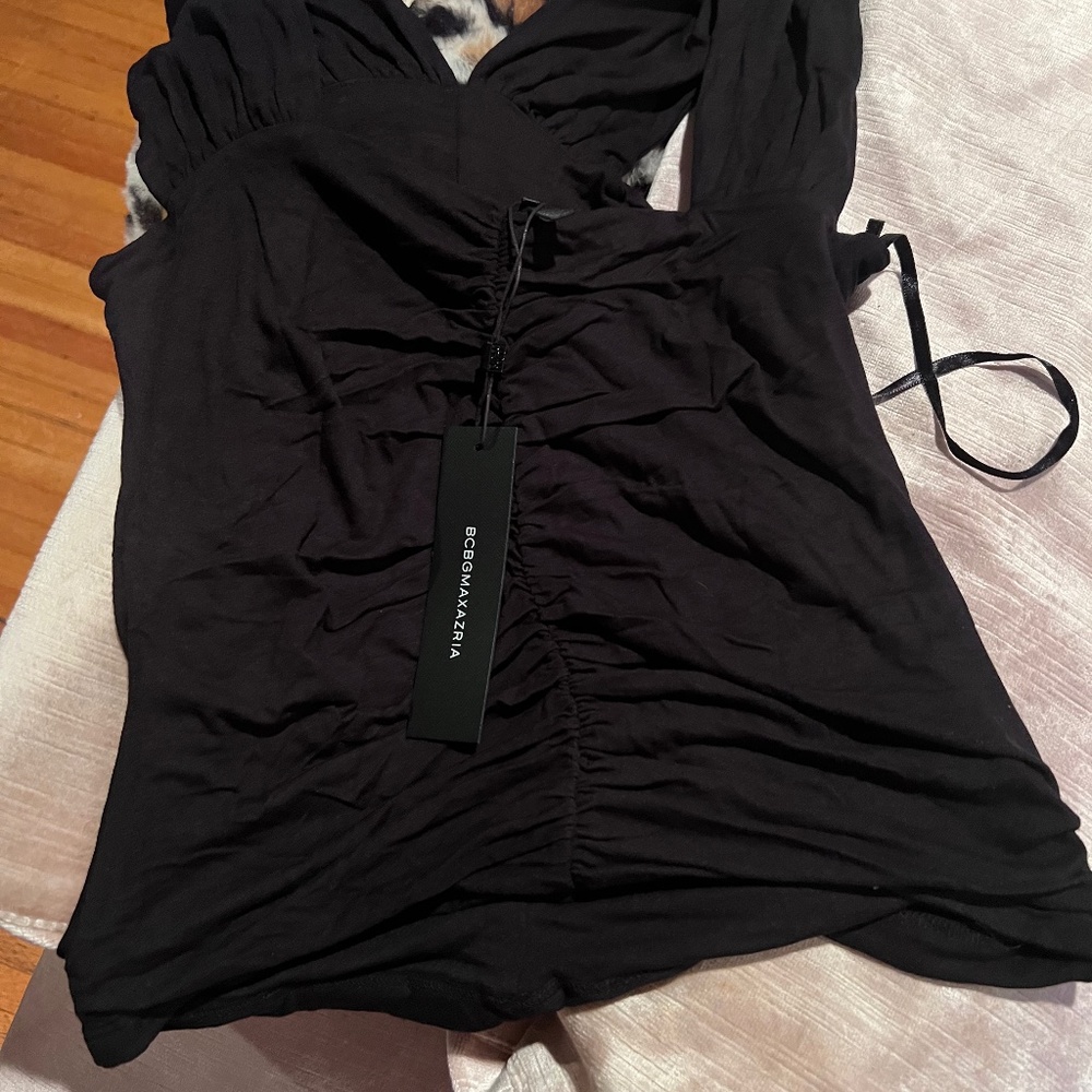 HALTER NECK RUCHED TOP